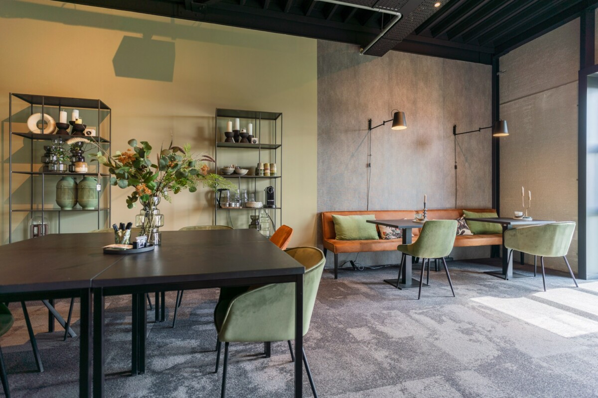 Spot038 Interieur 2048px For Web15